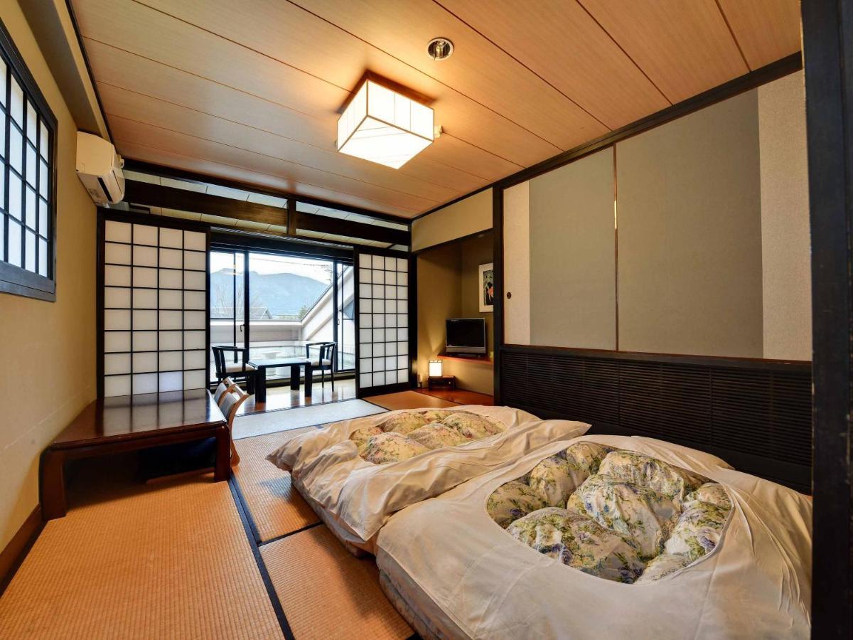 Yufuin Kinrinko Hotel Exterior foto